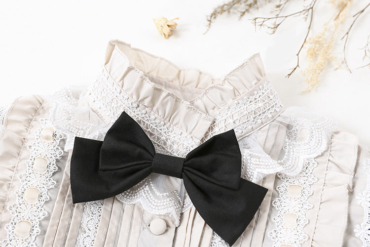 Lolita Black White Vintage Gothic Style Dress - AppleMango Hive Lolita Black White Vintage Gothic Style Dress - AppleMango Hive