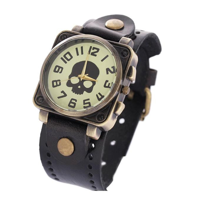 Vintage Quartz Analog Punk Watch